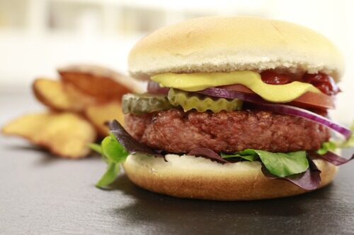 Crespel&Deiters_ plant-based_Burger_©Crespel&Deiters (1).jpeg