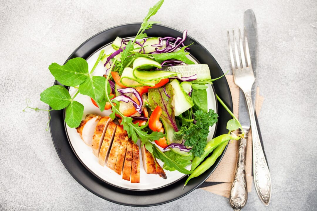 Nutrition-Clean-eating-GettyImages-1150414130.jpg